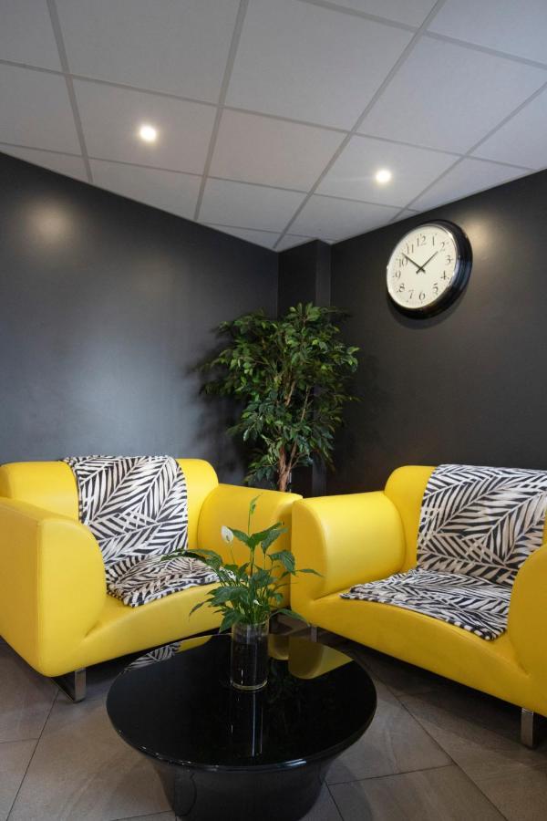 Wink Hotel Juvisy מראה חיצוני תמונה