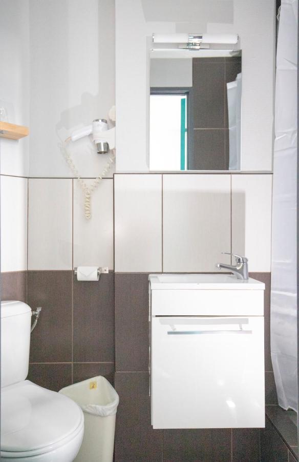 Wink Hotel Juvisy מראה חיצוני תמונה