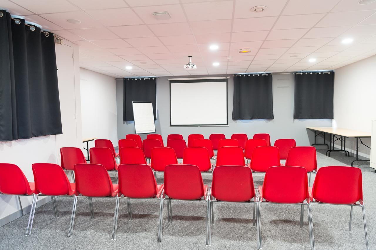 Wink Hotel Juvisy מראה חיצוני תמונה