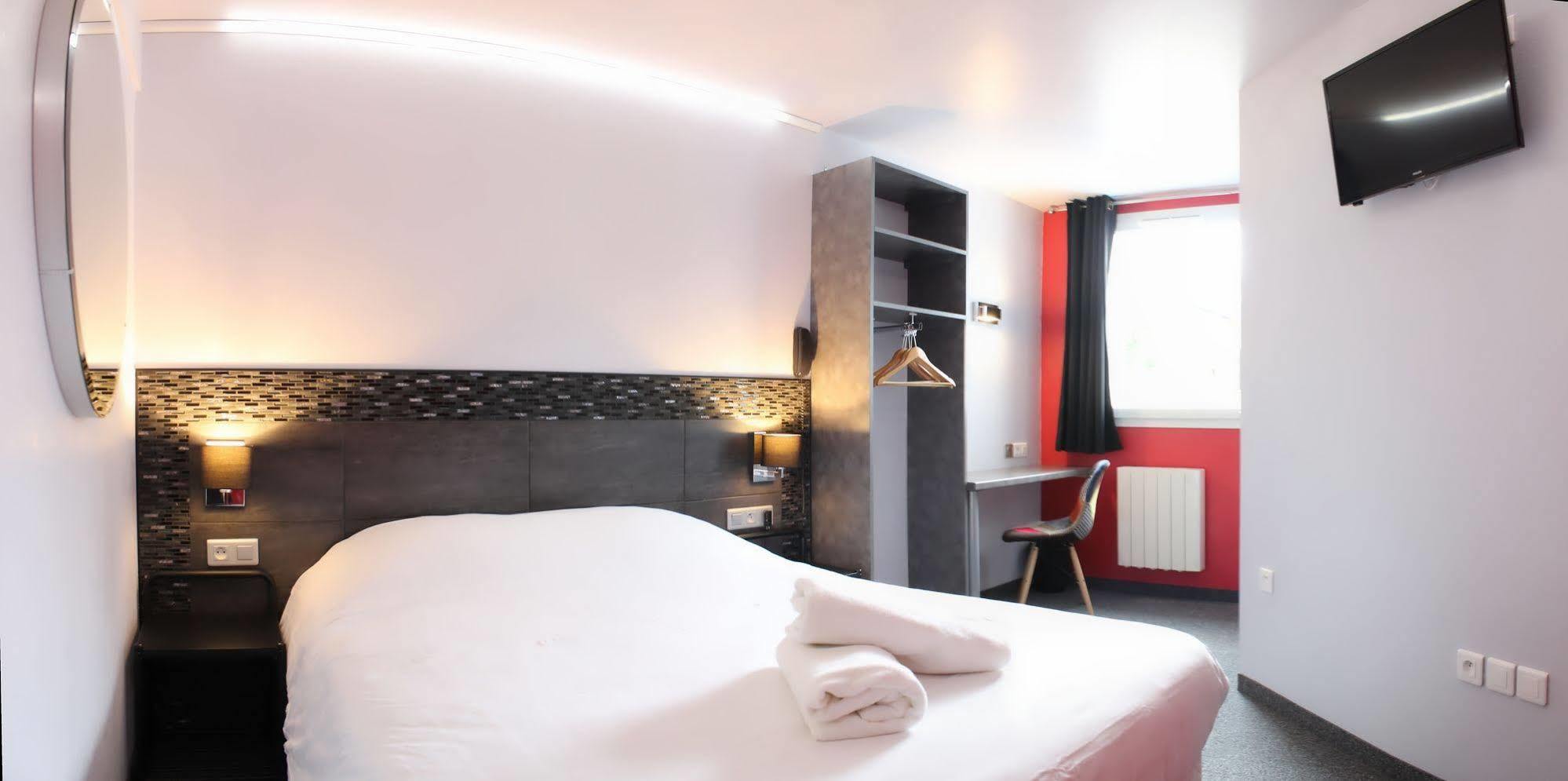 Wink Hotel Juvisy מראה חיצוני תמונה